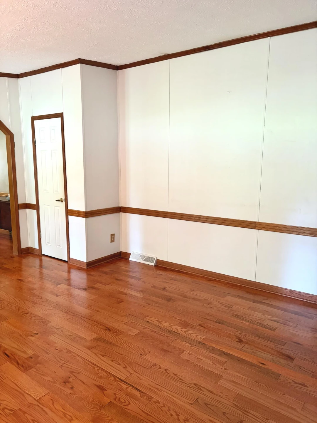 915 Isolane RD - Photo 4