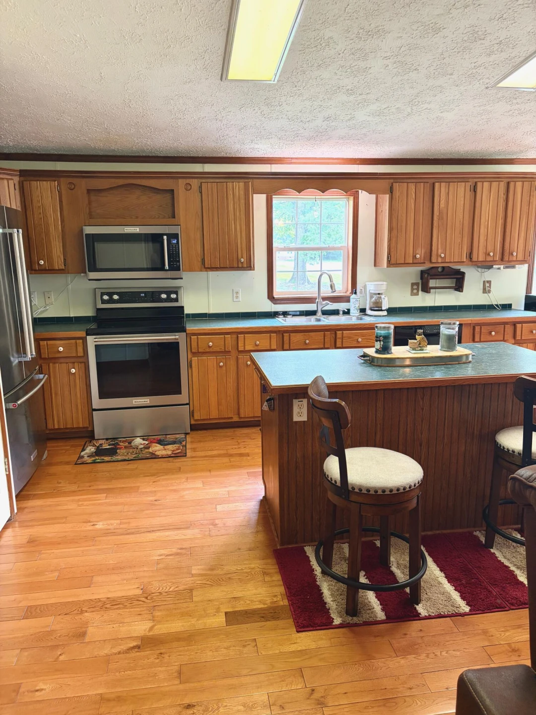 915 Isolane RD - Photo 8