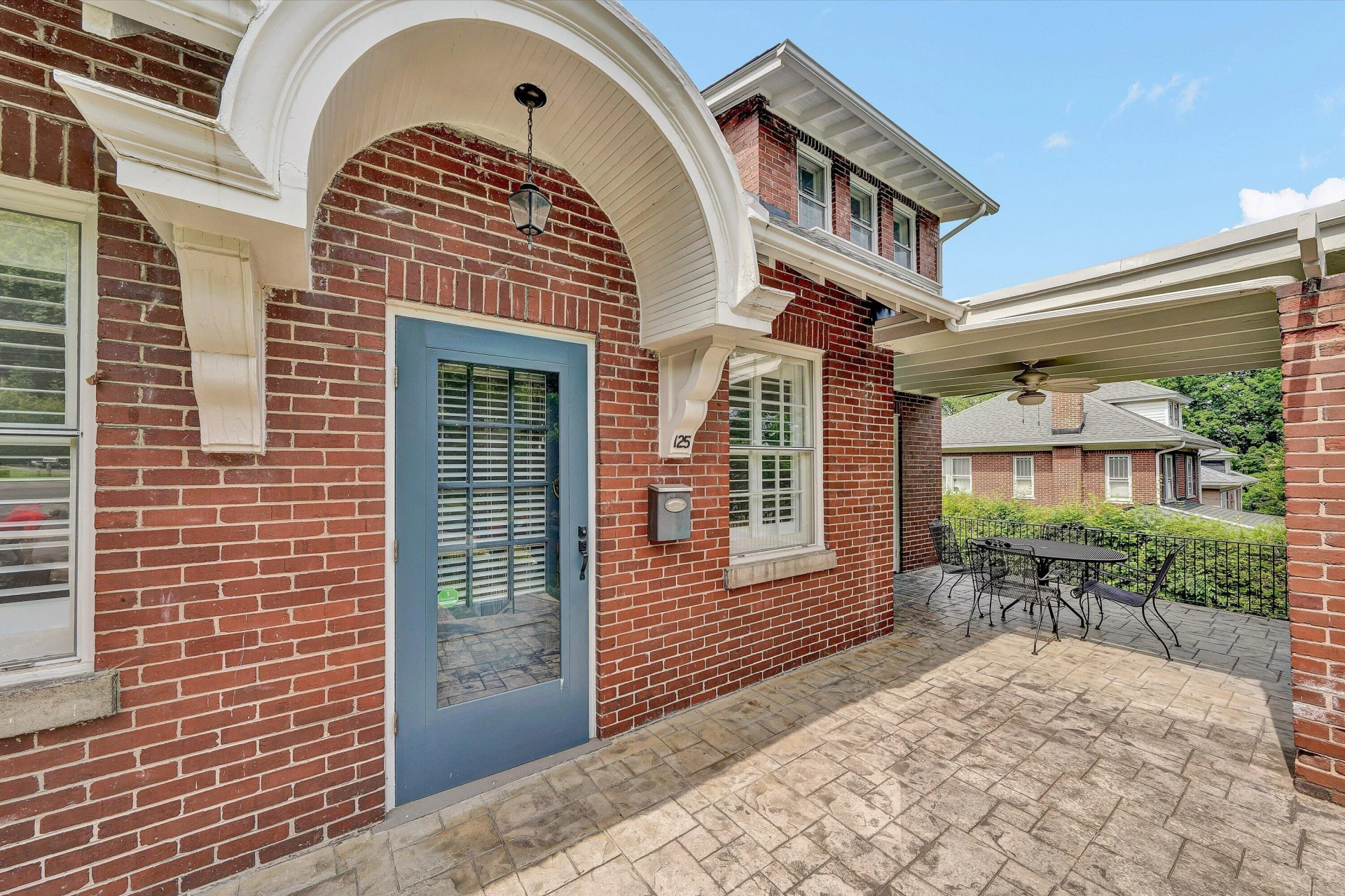 125 23rd ST SE - Photo 4