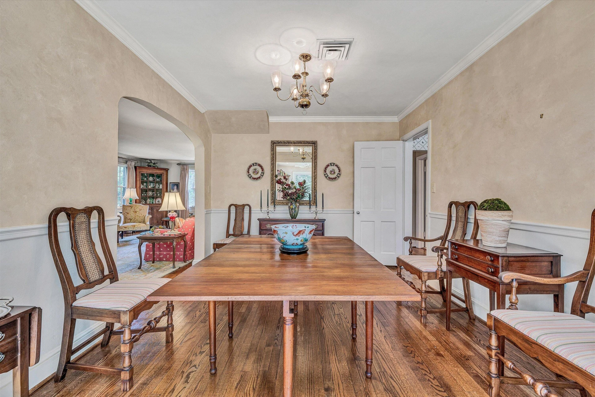 2830 Longview AVE SW - Photo 12