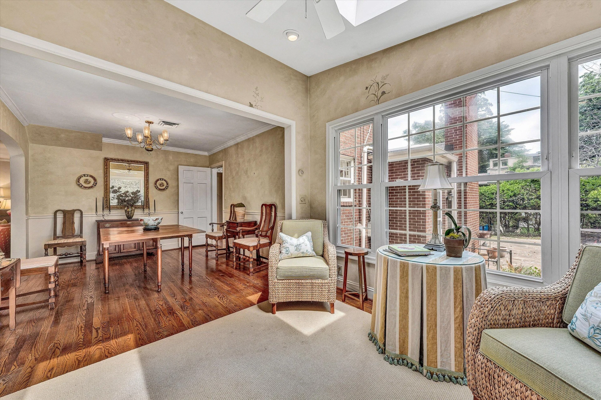 2830 Longview AVE SW - Photo 14