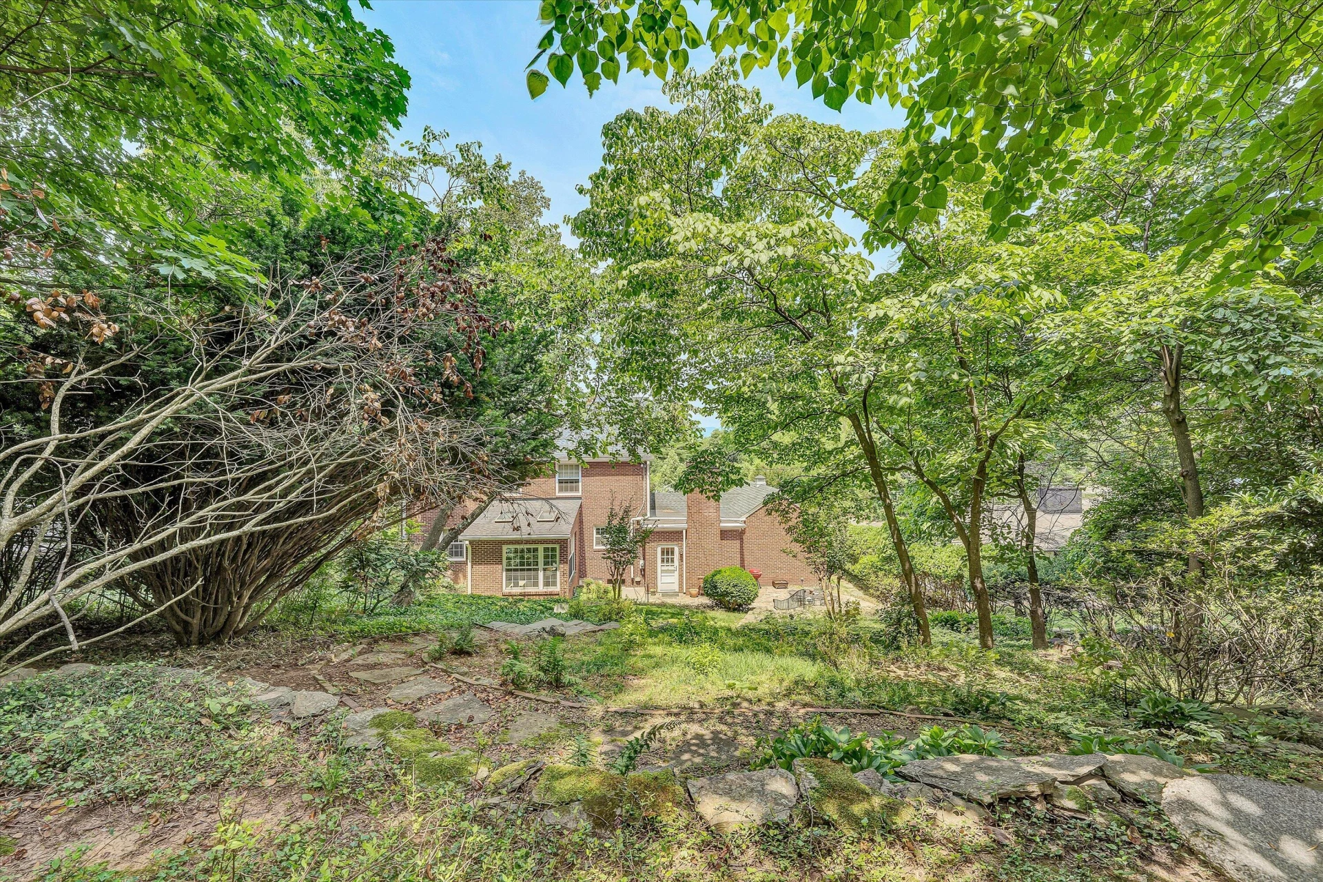 2830 Longview AVE SW - Photo 40