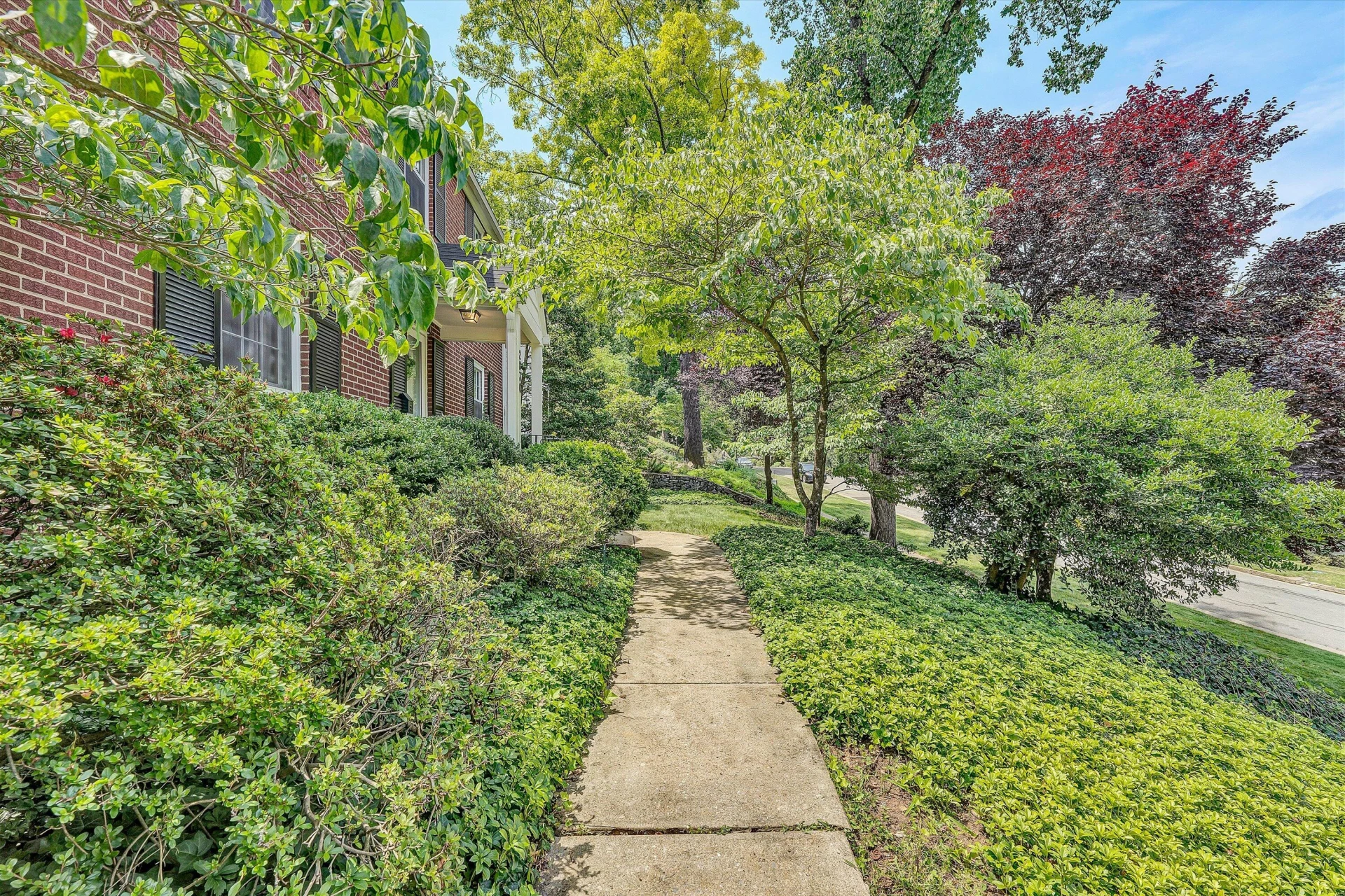 2830 Longview AVE SW - Photo 5