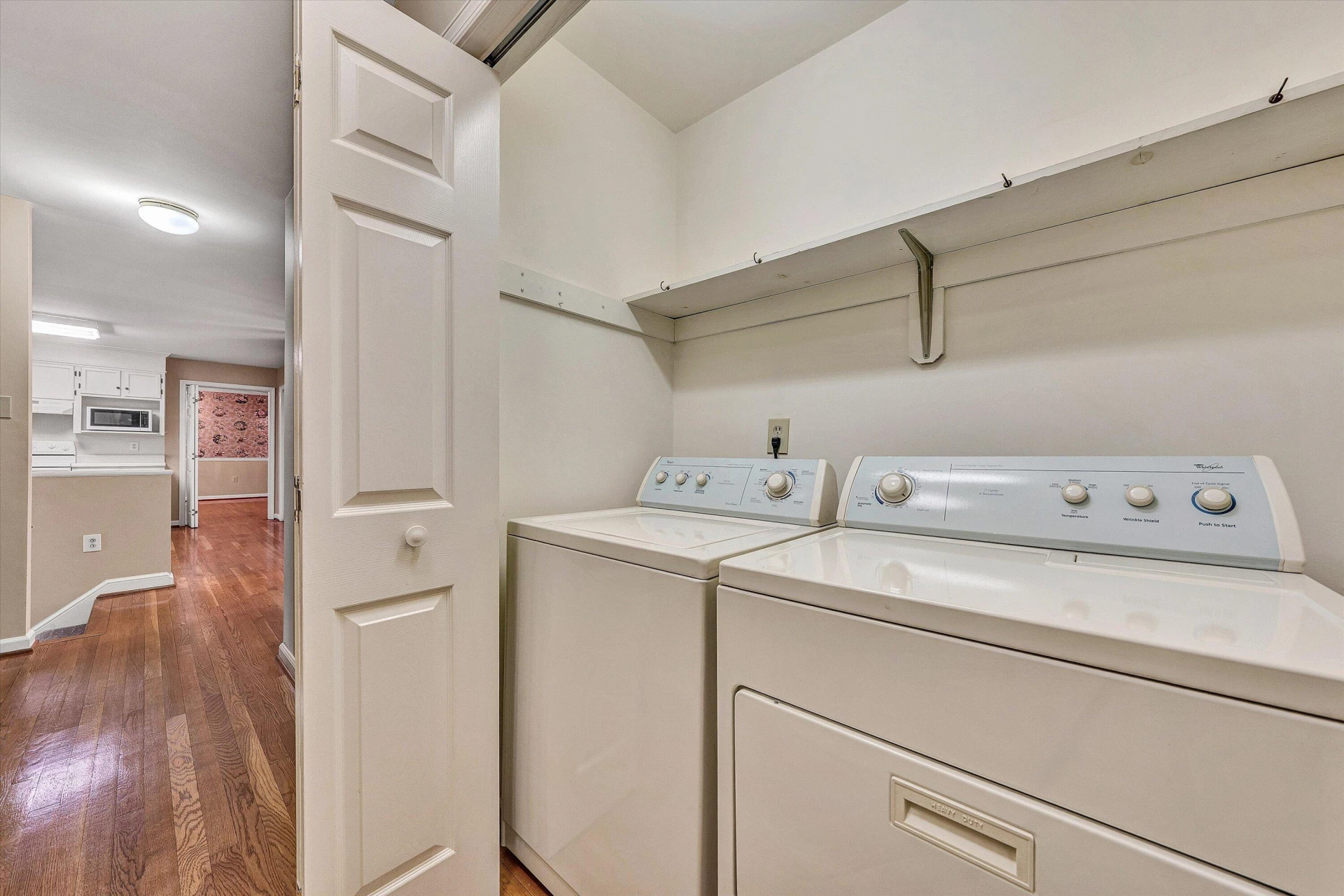 2231 Broadway AVE SW #D - Photo 18