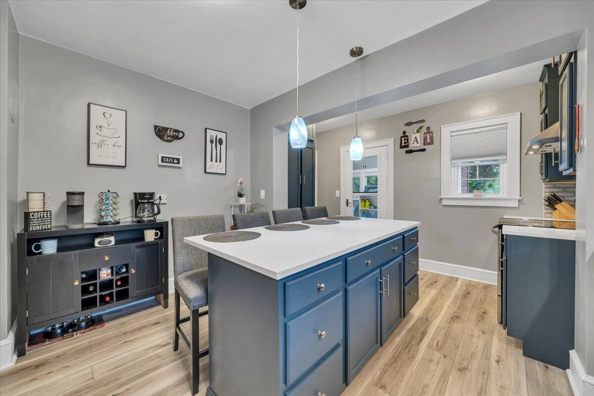 1737 16th ST SE - Photo 17