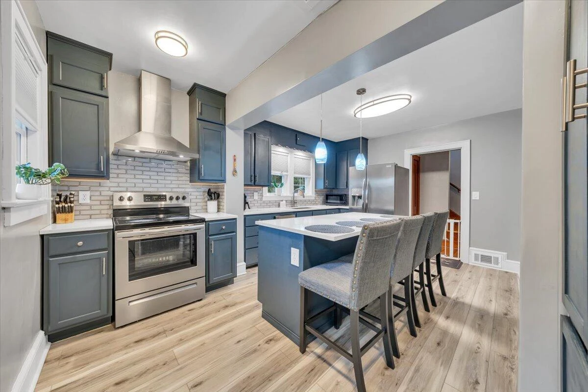 1737 16th ST SE - Photo 19