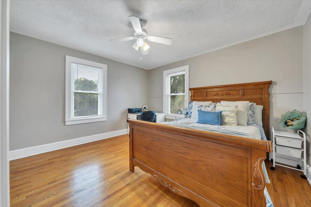 1737 16th ST SE - Photo 26