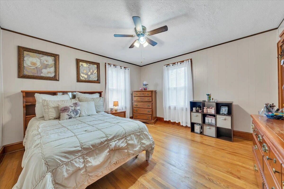 1737 16th ST SE - Photo 29