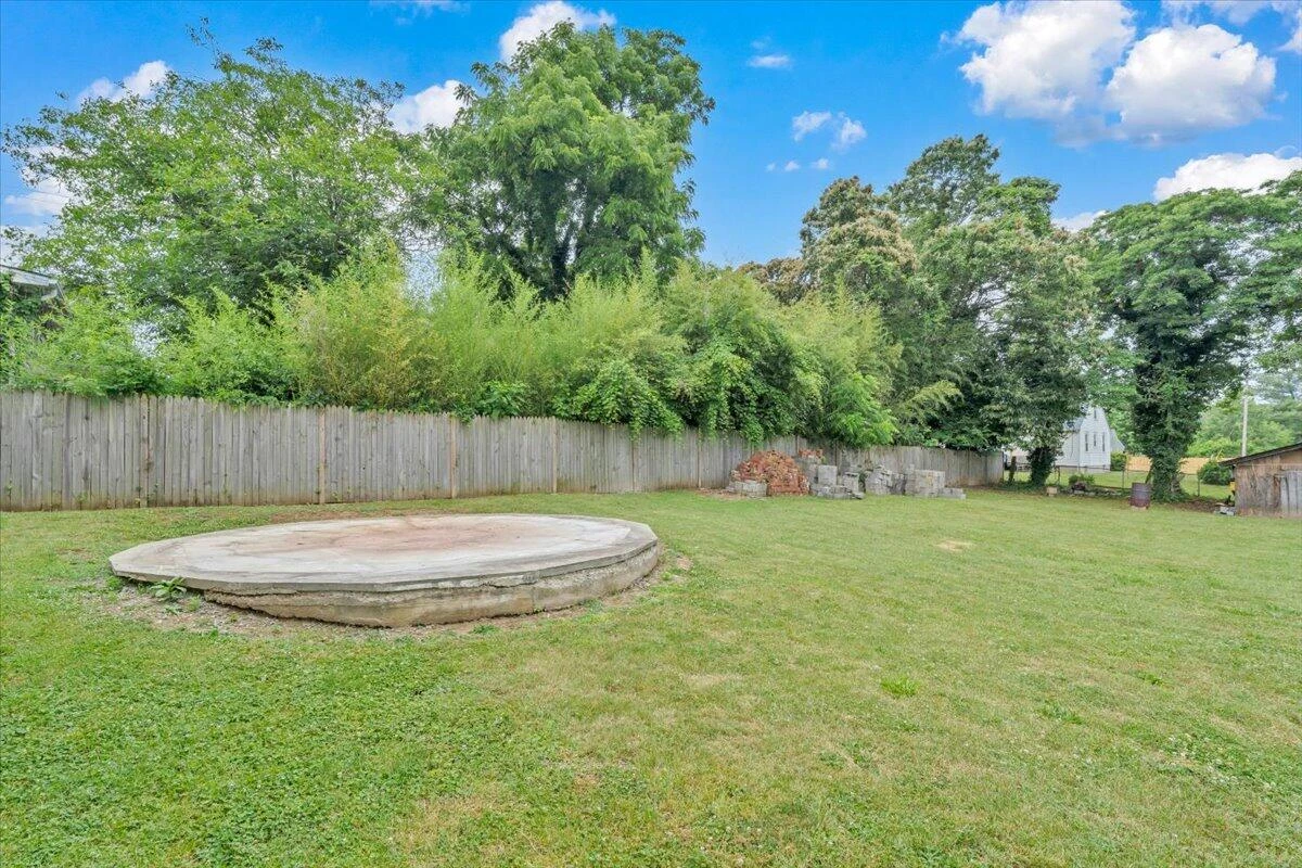 1737 16th ST SE - Photo 32