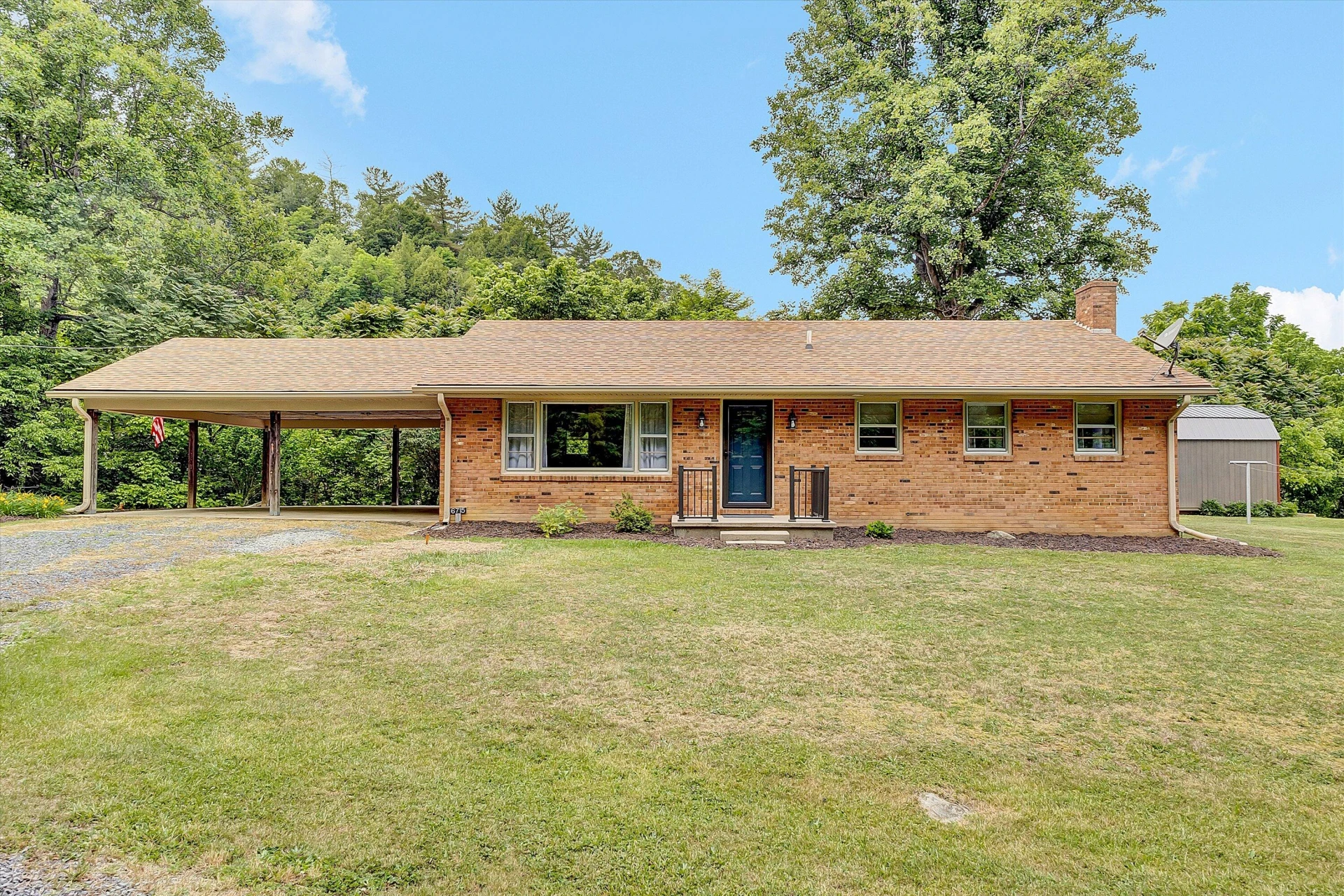6715 Mckinney Hollow RD