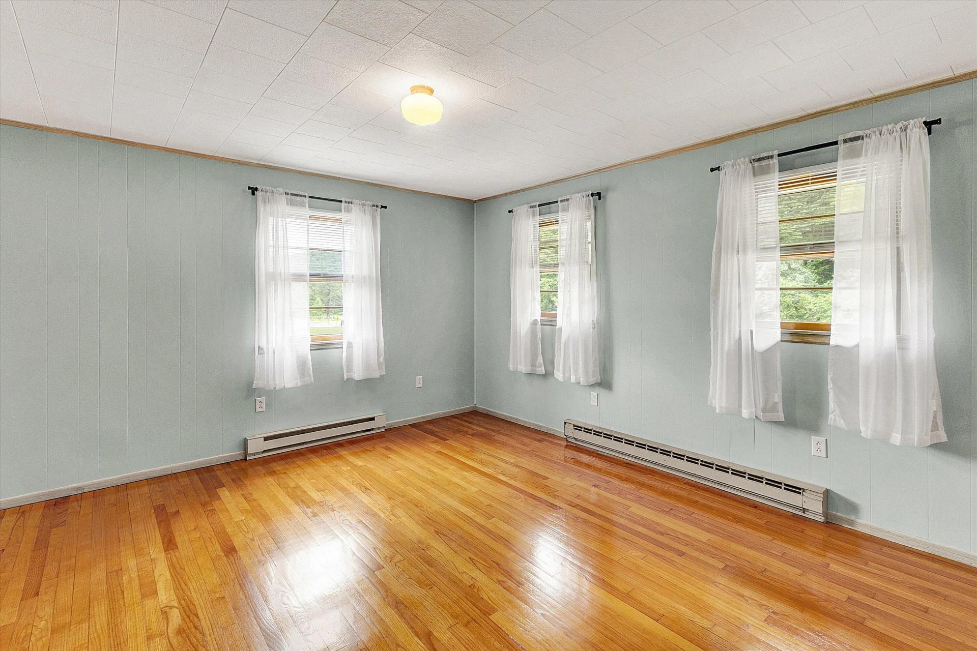 6715 Mckinney Hollow RD - Photo 13