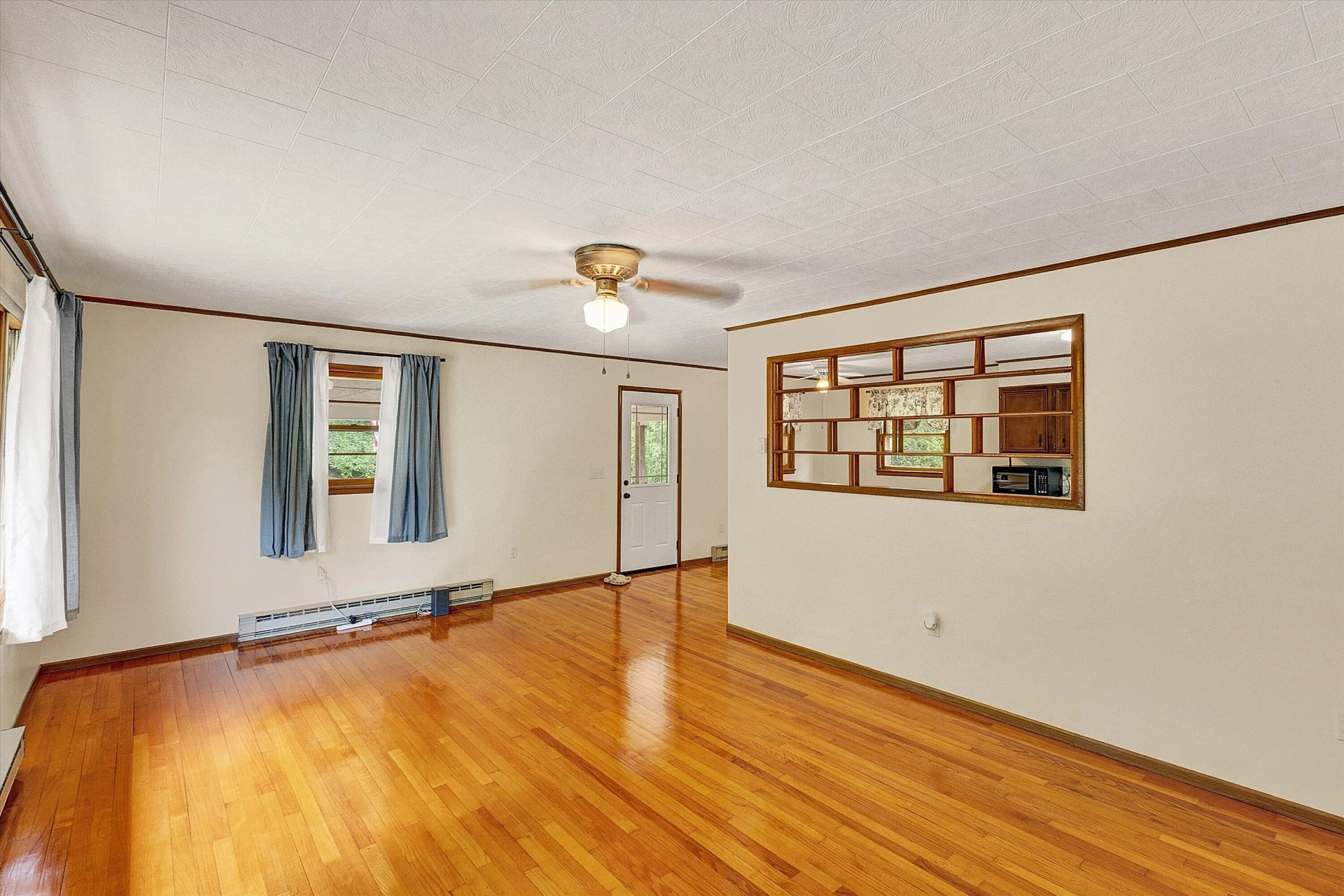 6715 Mckinney Hollow RD - Photo 8