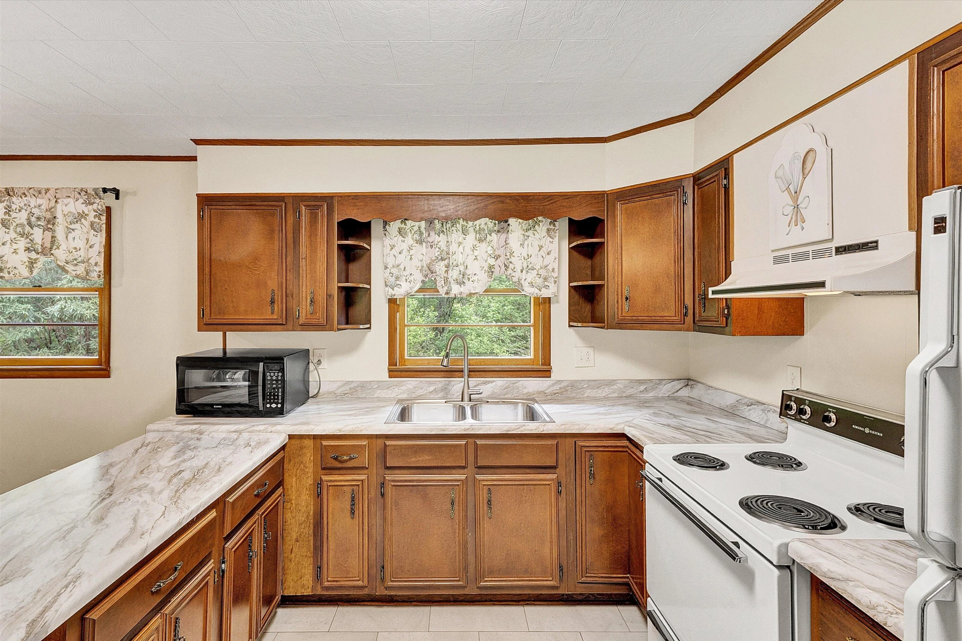 6715 Mckinney Hollow RD - Photo 10