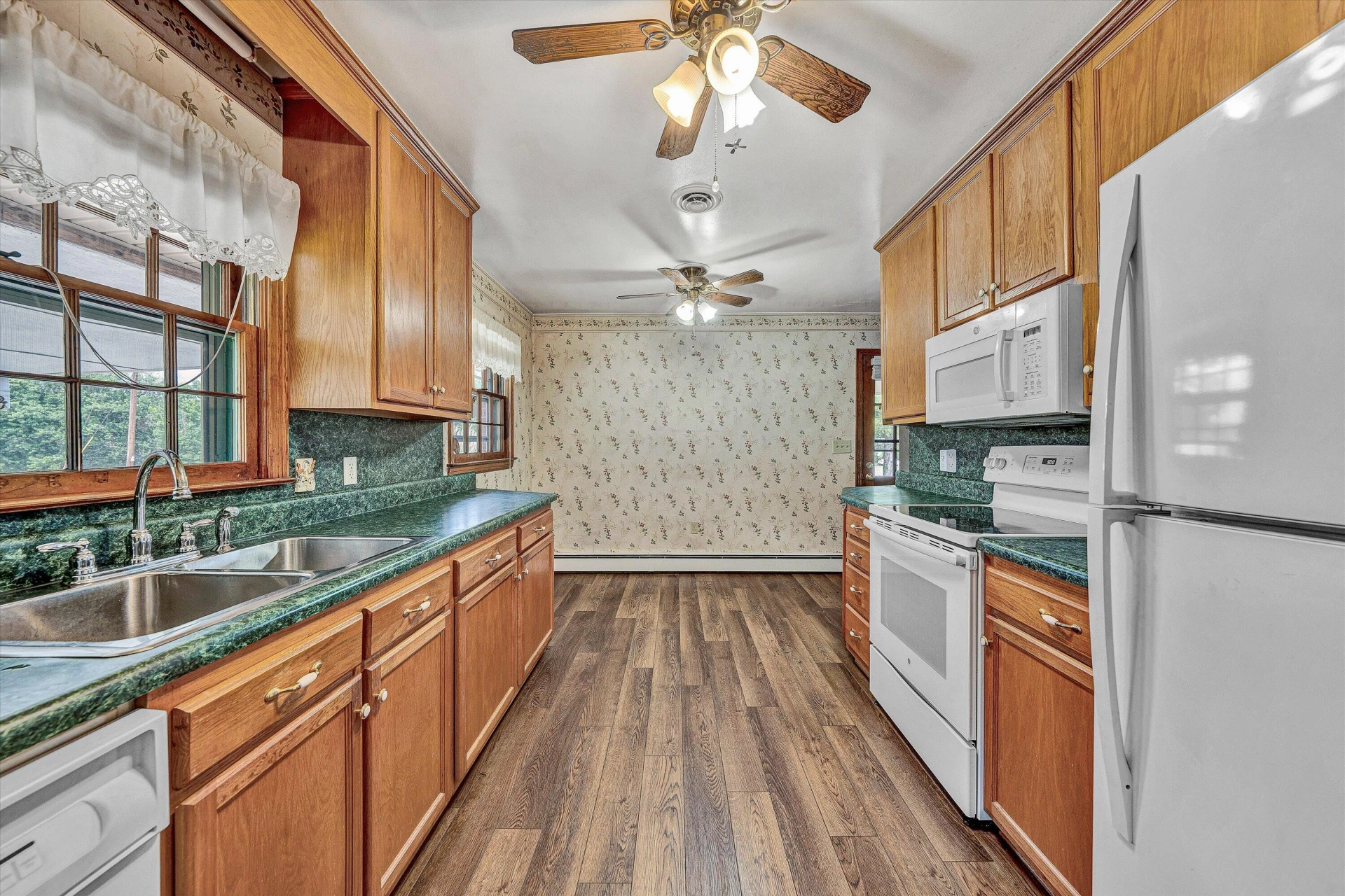 3903 Harvest LN NW - Photo 8
