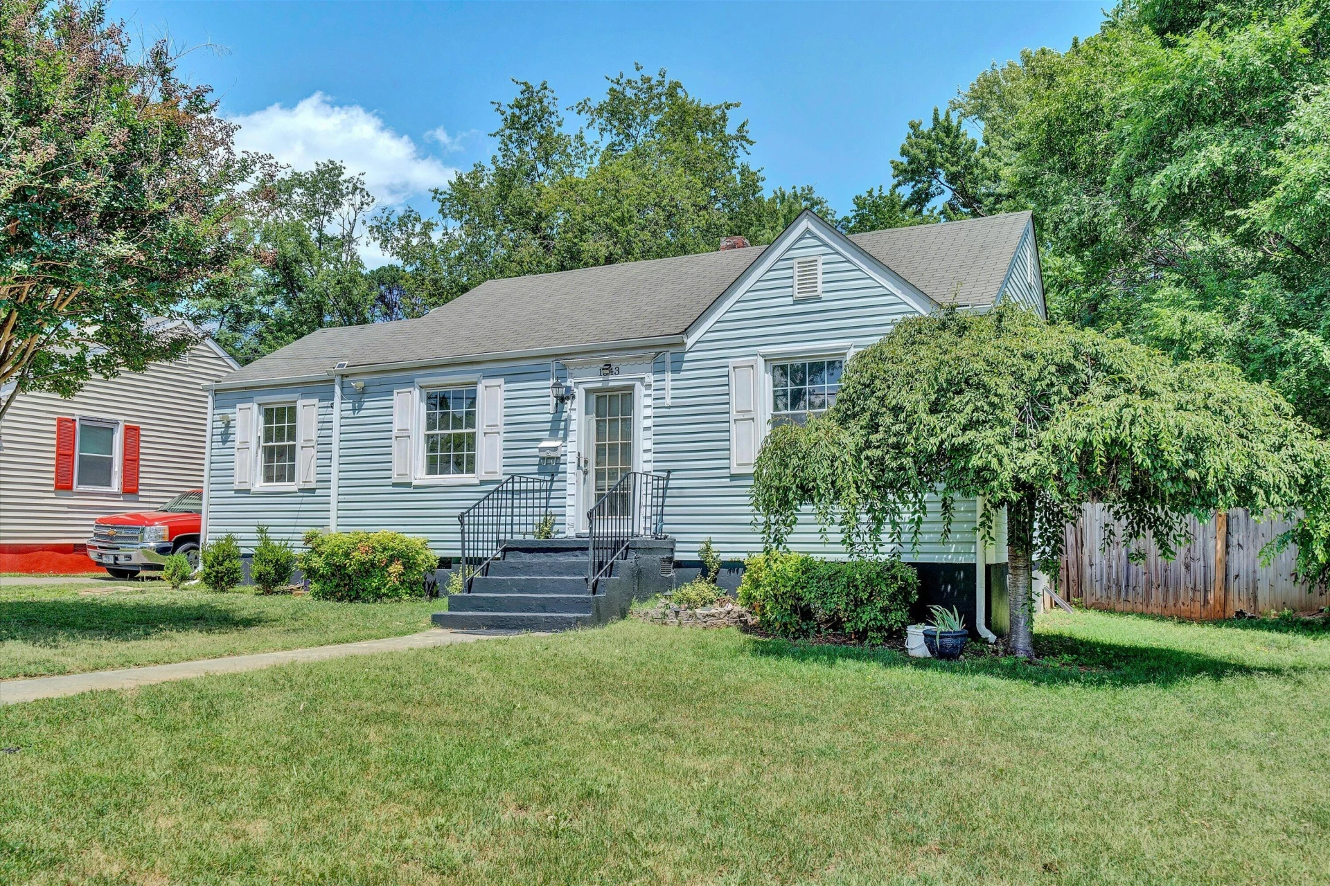 1343 Forest Park BLVD NW - Photo 2