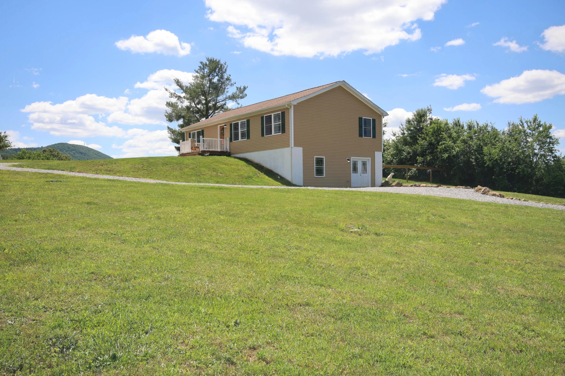 233 Gallimore LN NE - Photo 40