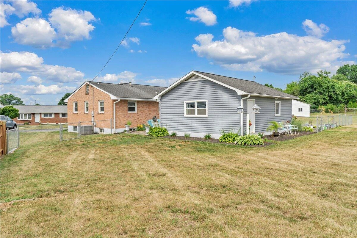 5747 Capito ST - Photo 48