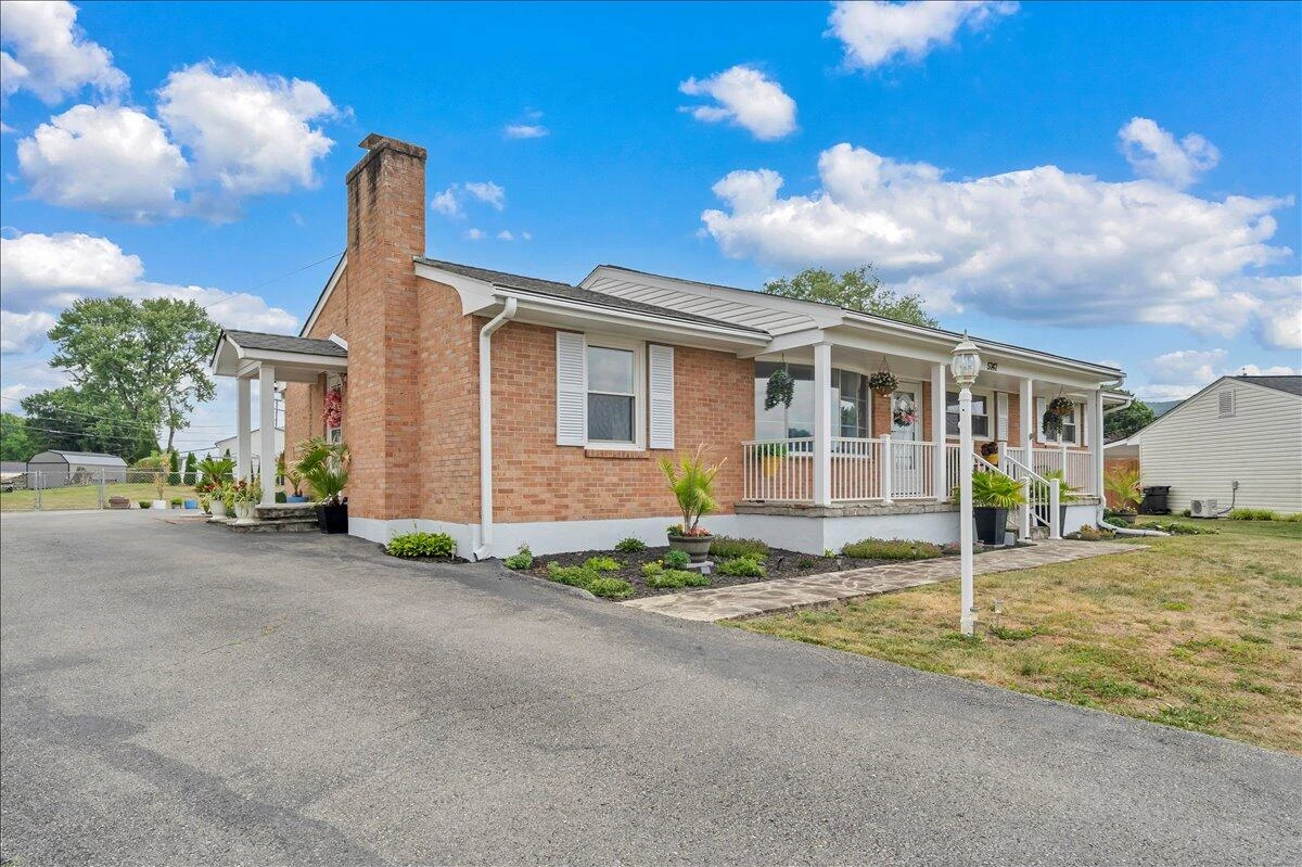 5747 Capito ST - Photo 5