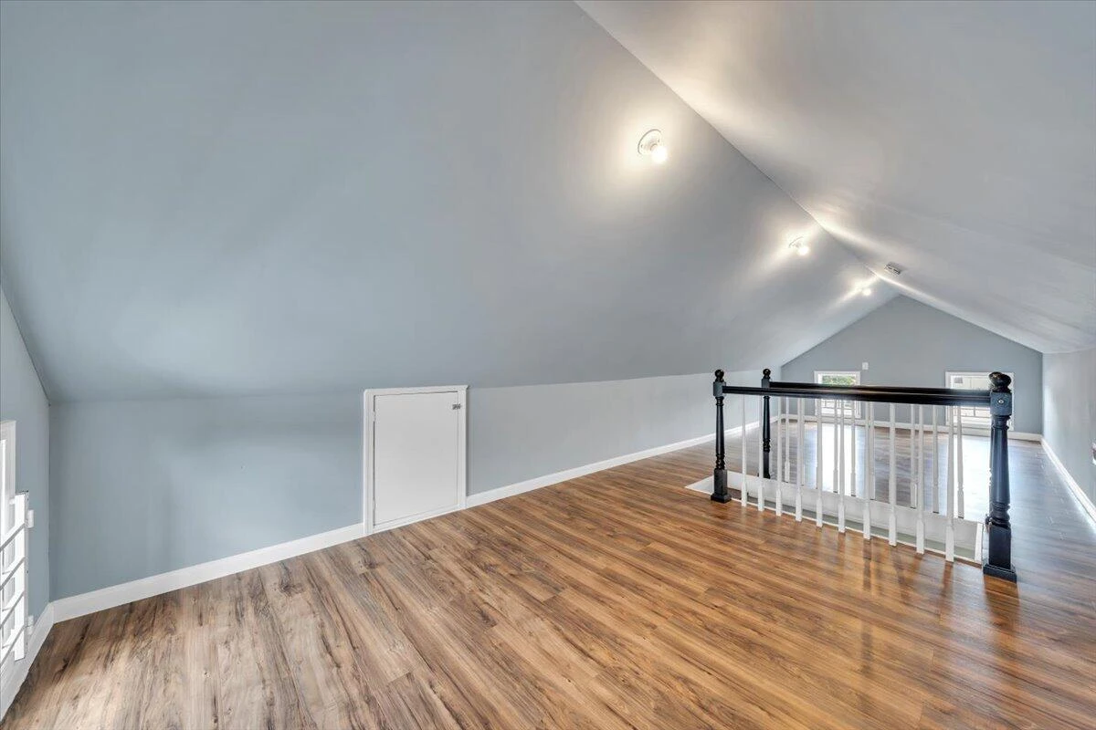 1415 Jamison AVE SE - Photo 15