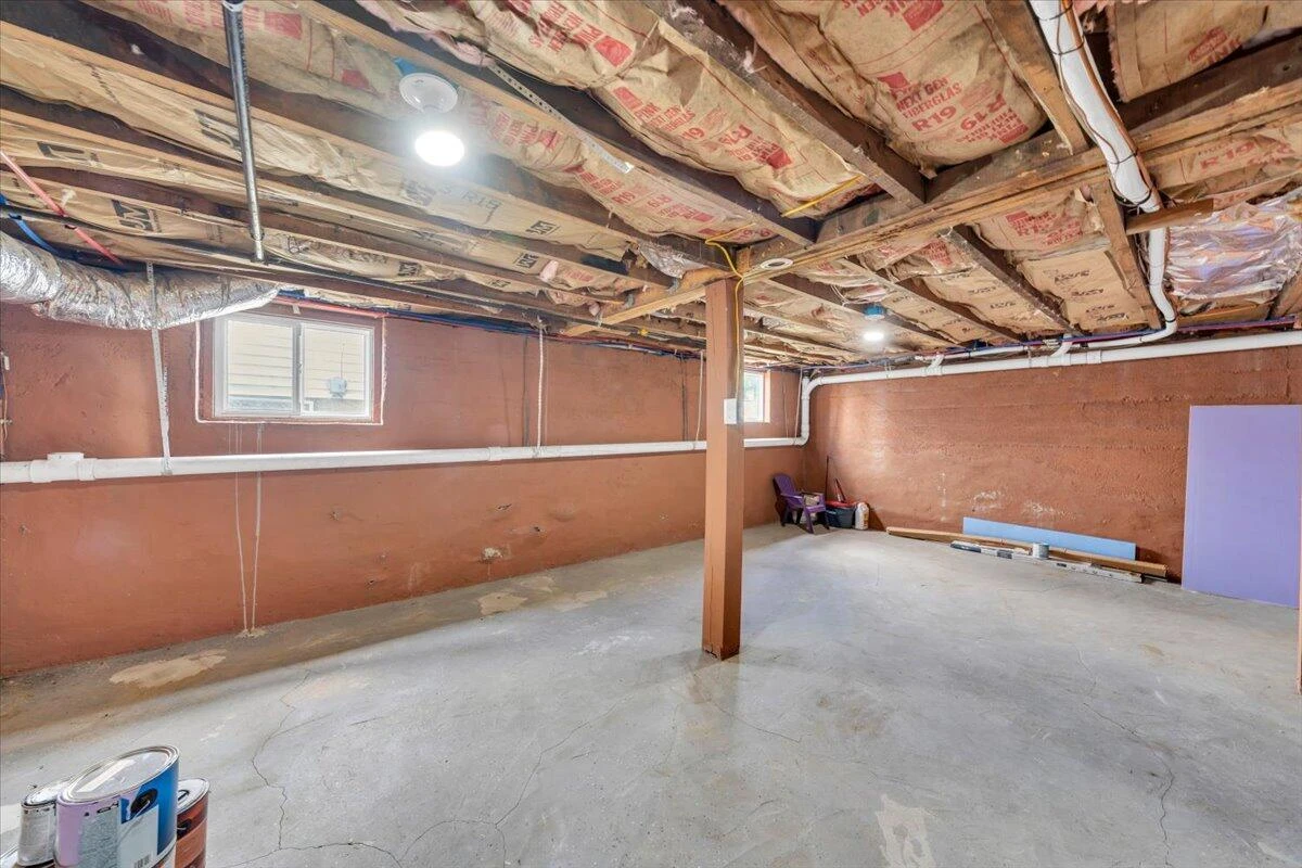 1415 Jamison AVE SE - Photo 19