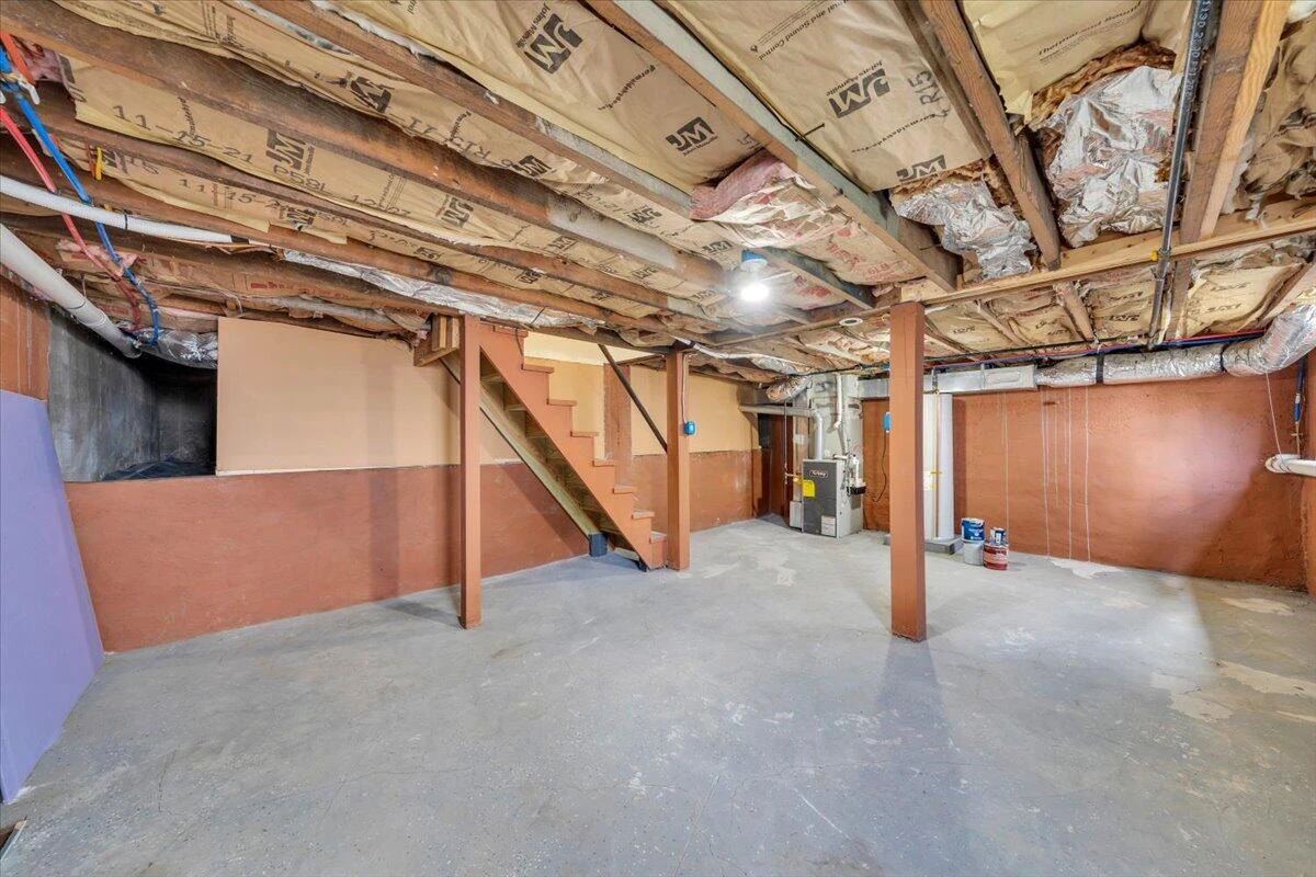 1415 Jamison AVE SE - Photo 20