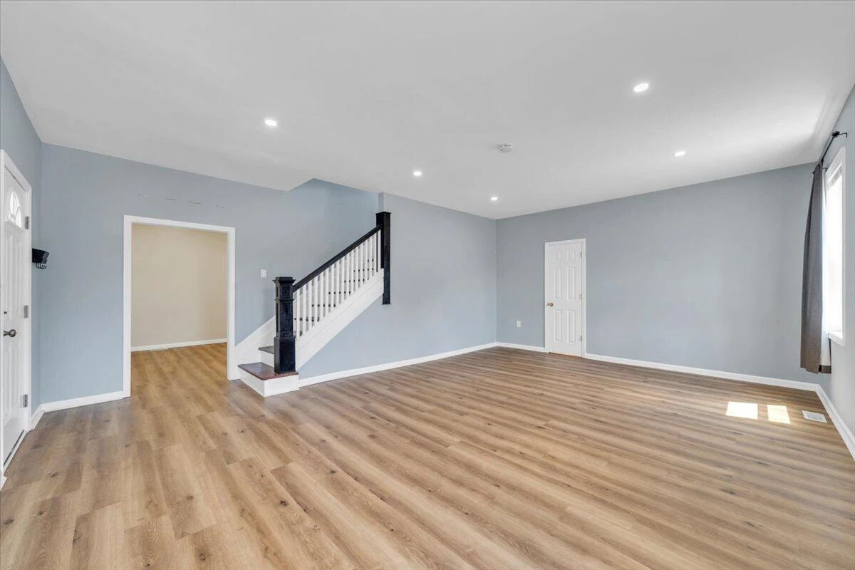 1415 Jamison AVE SE - Photo 28
