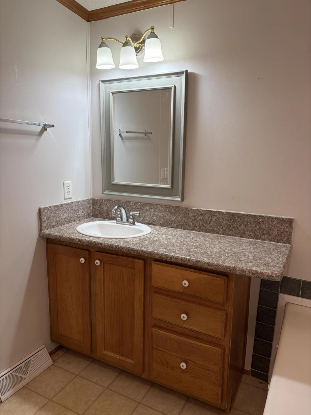 100 River Creek RD - Photo 20