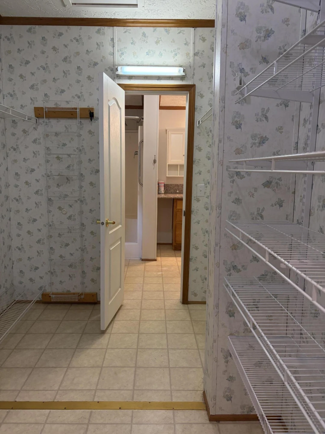 100 River Creek RD - Photo 24