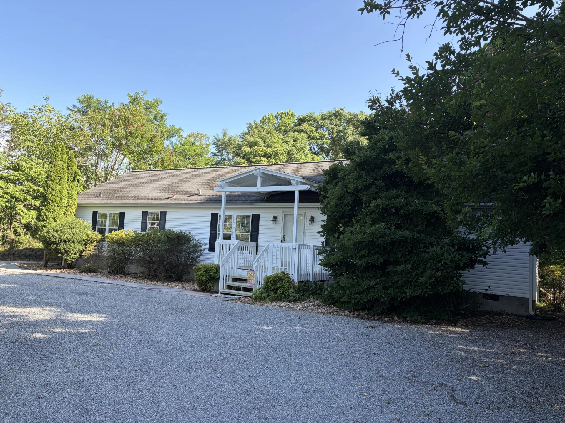 100 River Creek RD - Photo 3