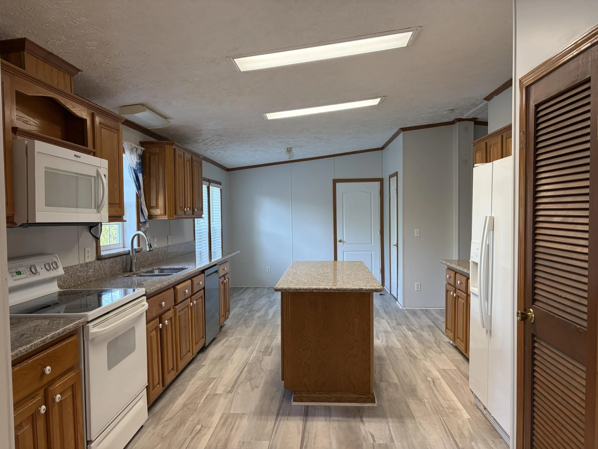 100 River Creek RD - Photo 6