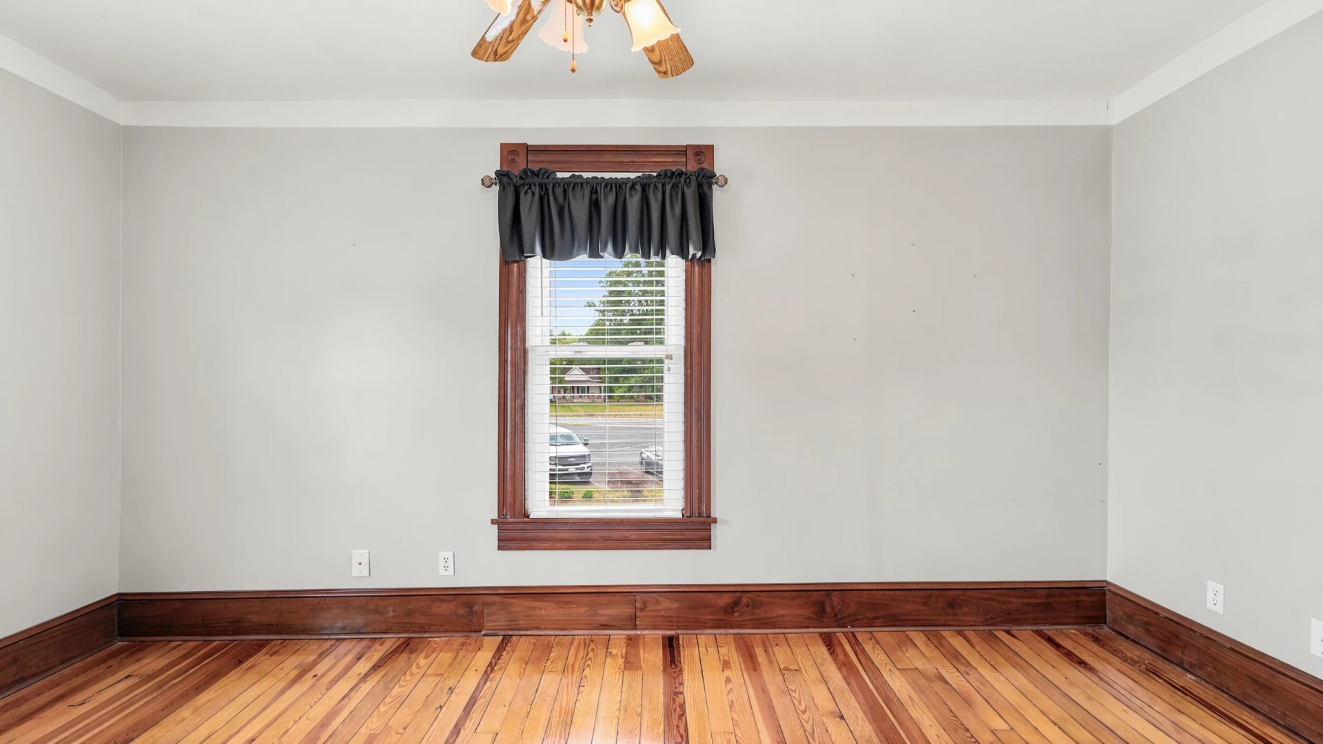 212 Music ST S - Photo 28
