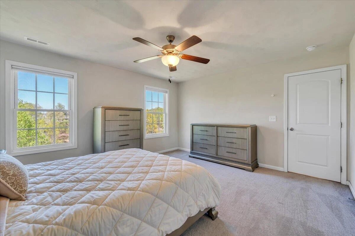 1140 Crosscreek DR - Photo 17