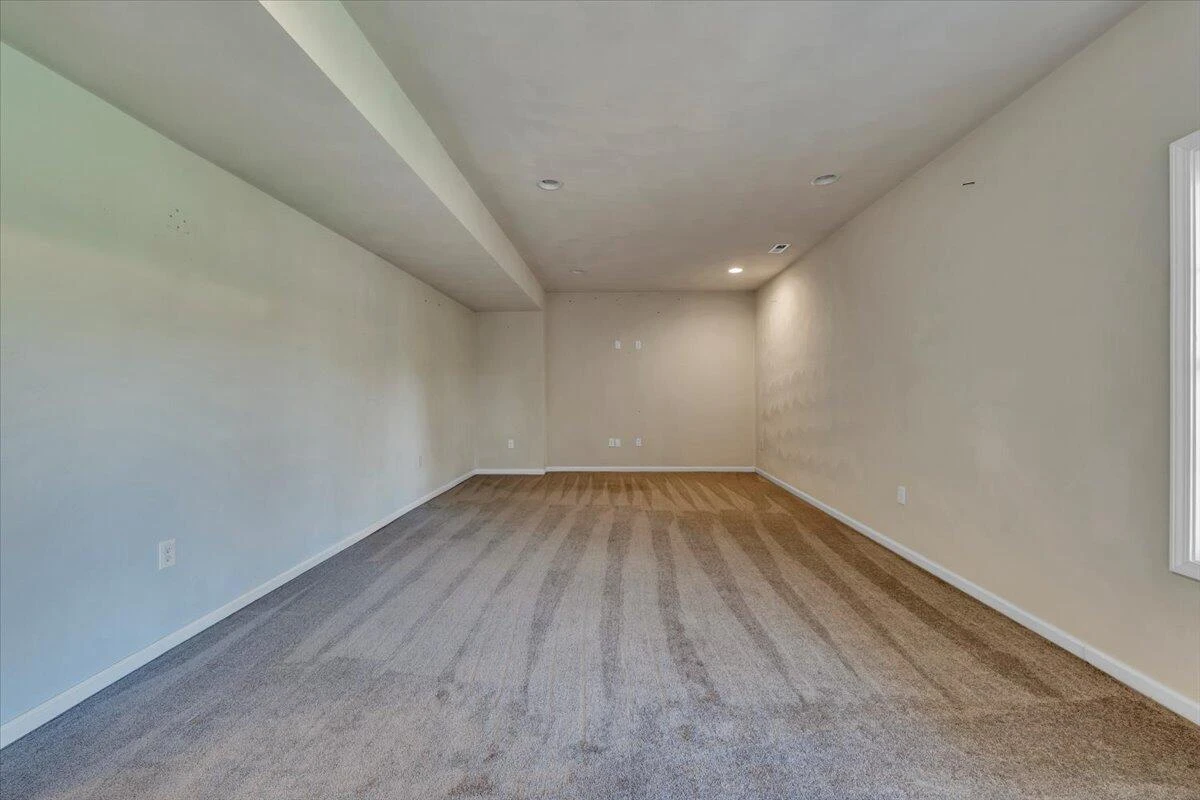 1140 Crosscreek DR - Photo 28