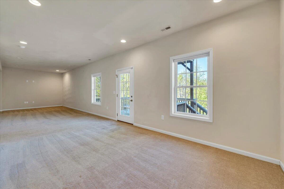 1140 Crosscreek DR - Photo 31