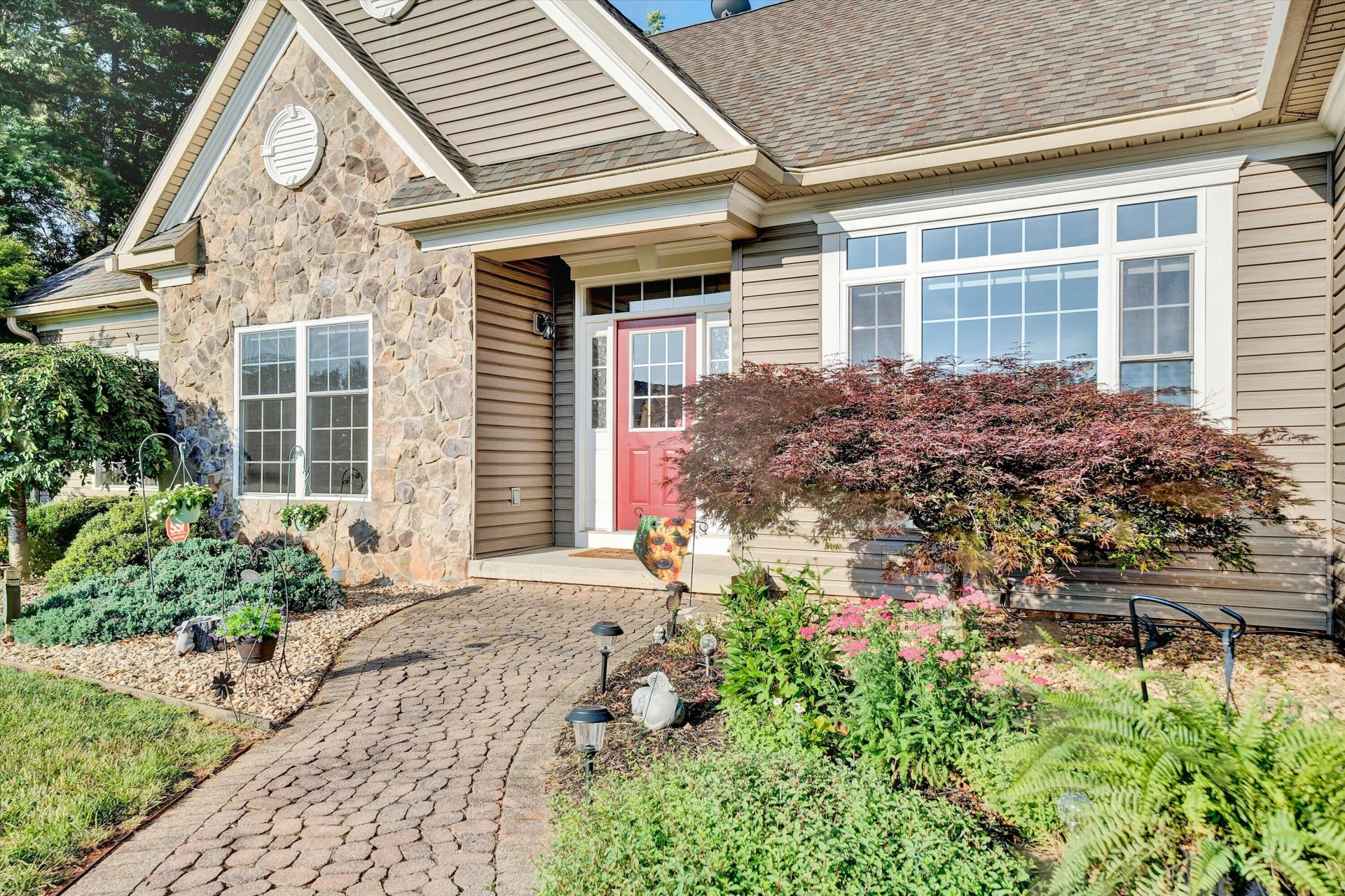 137 SHANLEYS LOOP - Photo 2