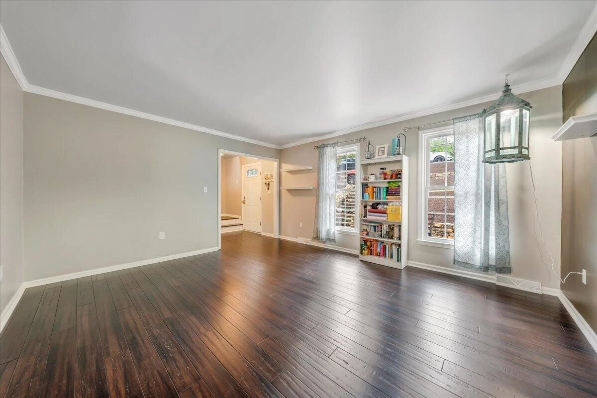 3702 Winding Way RD SW - Photo 11