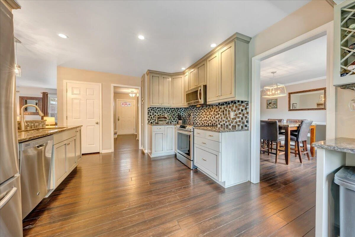 3702 Winding Way RD SW - Photo 18