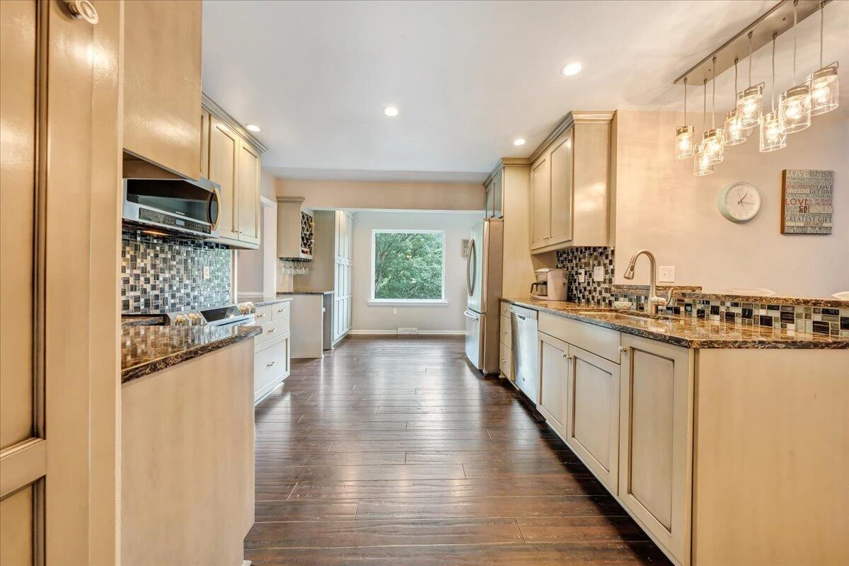 3702 Winding Way RD SW - Photo 22