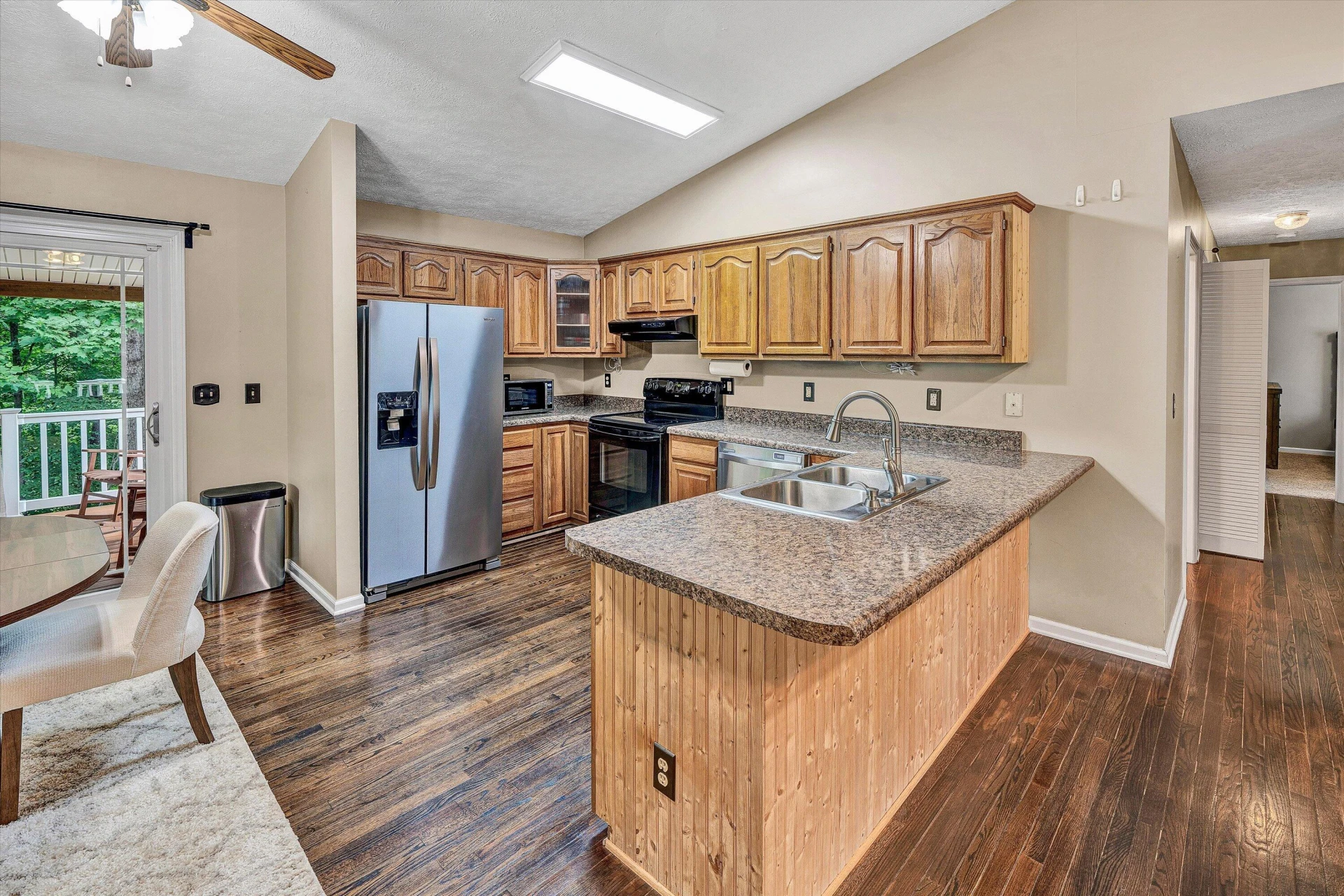 190 Brookrun DR - Photo 12