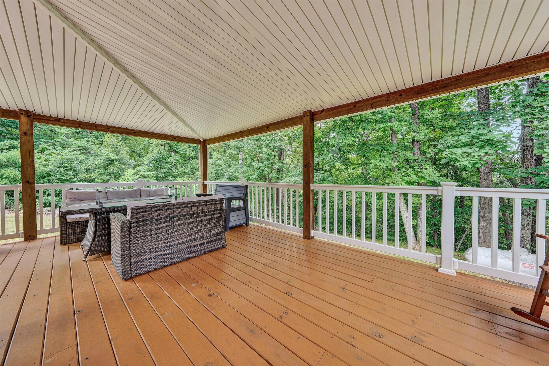 190 Brookrun DR - Photo 28