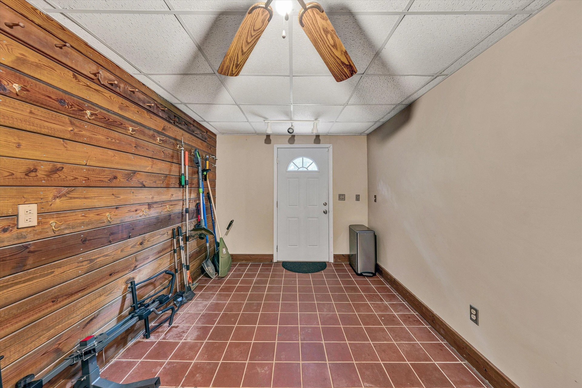 190 Brookrun DR - Photo 39