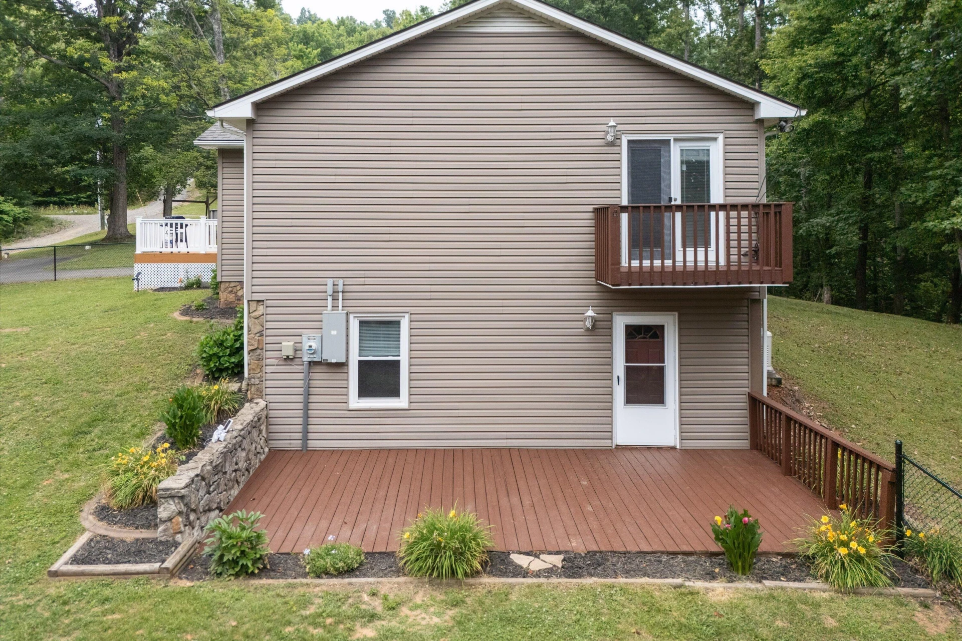 190 Brookrun DR - Photo 43