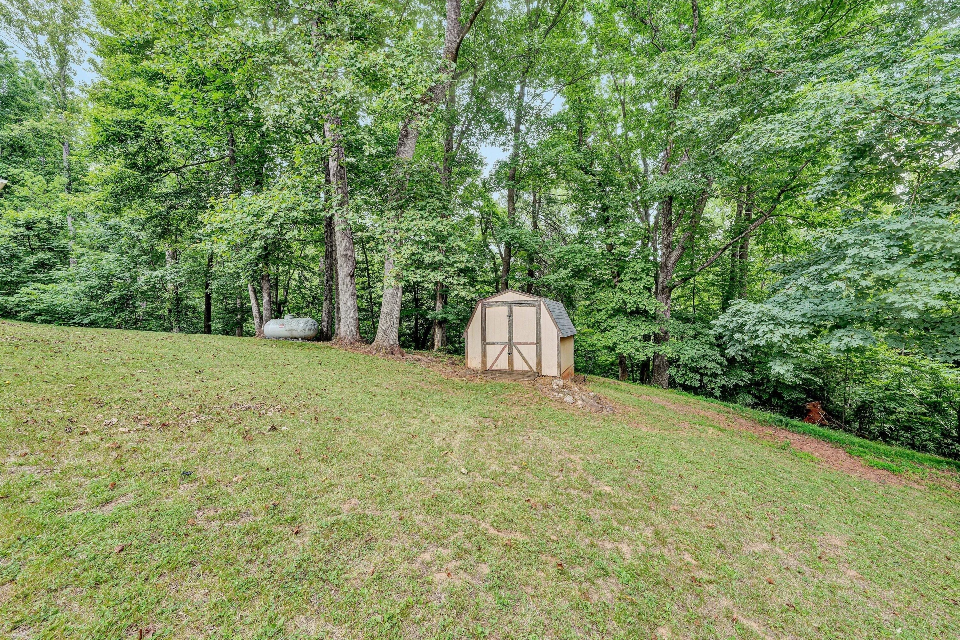 190 Brookrun DR - Photo 46