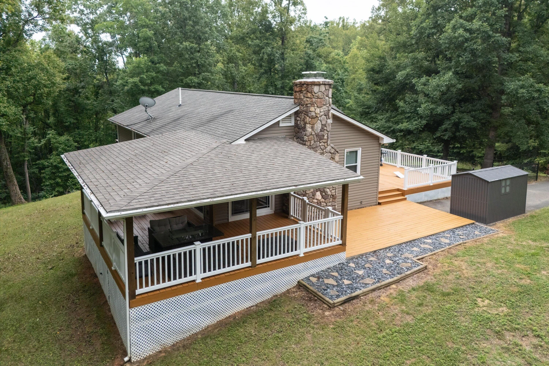 190 Brookrun DR - Photo 56