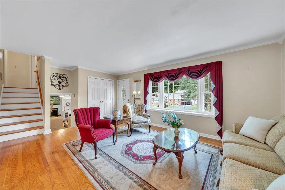 3175 Galloway DR - Photo 14