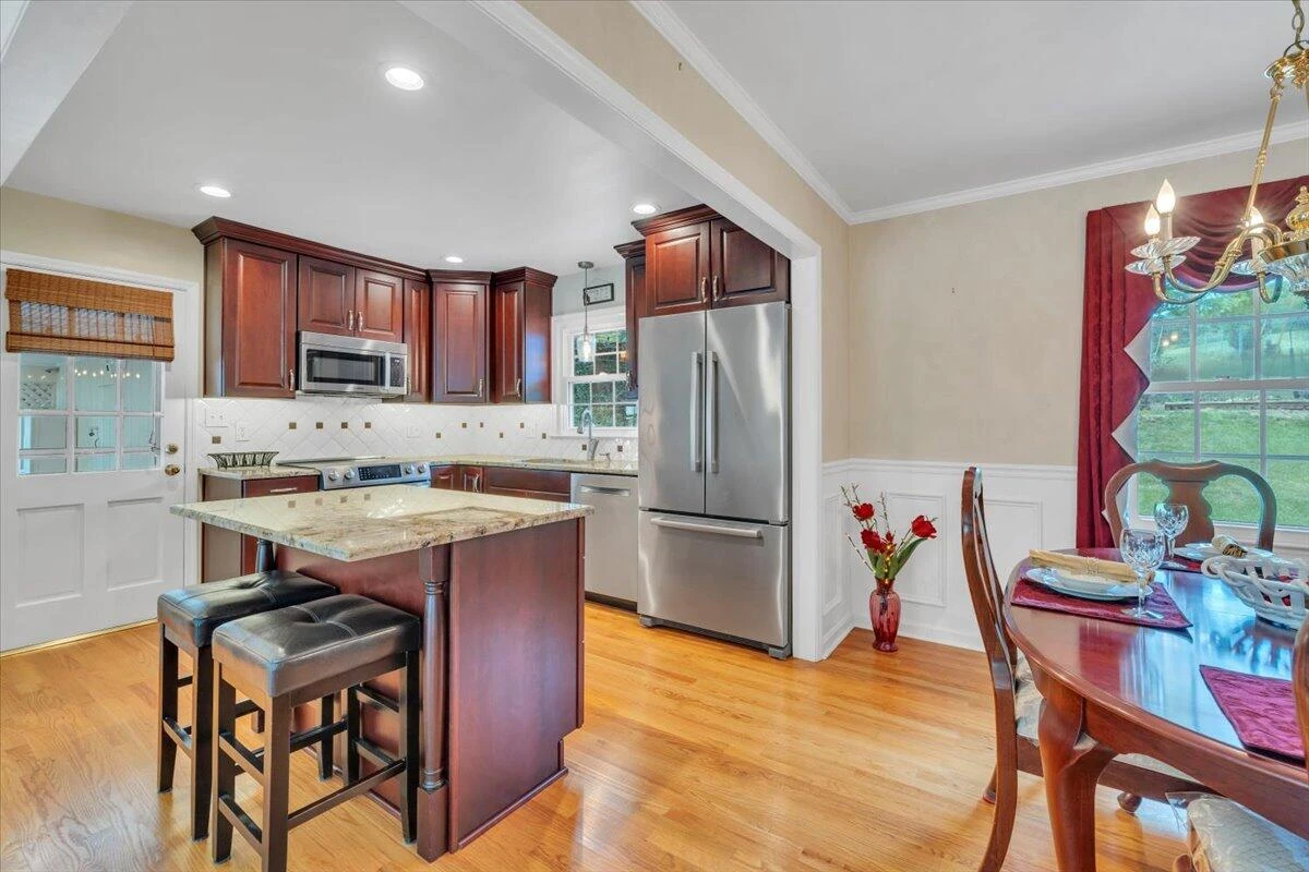 3175 Galloway DR - Photo 15