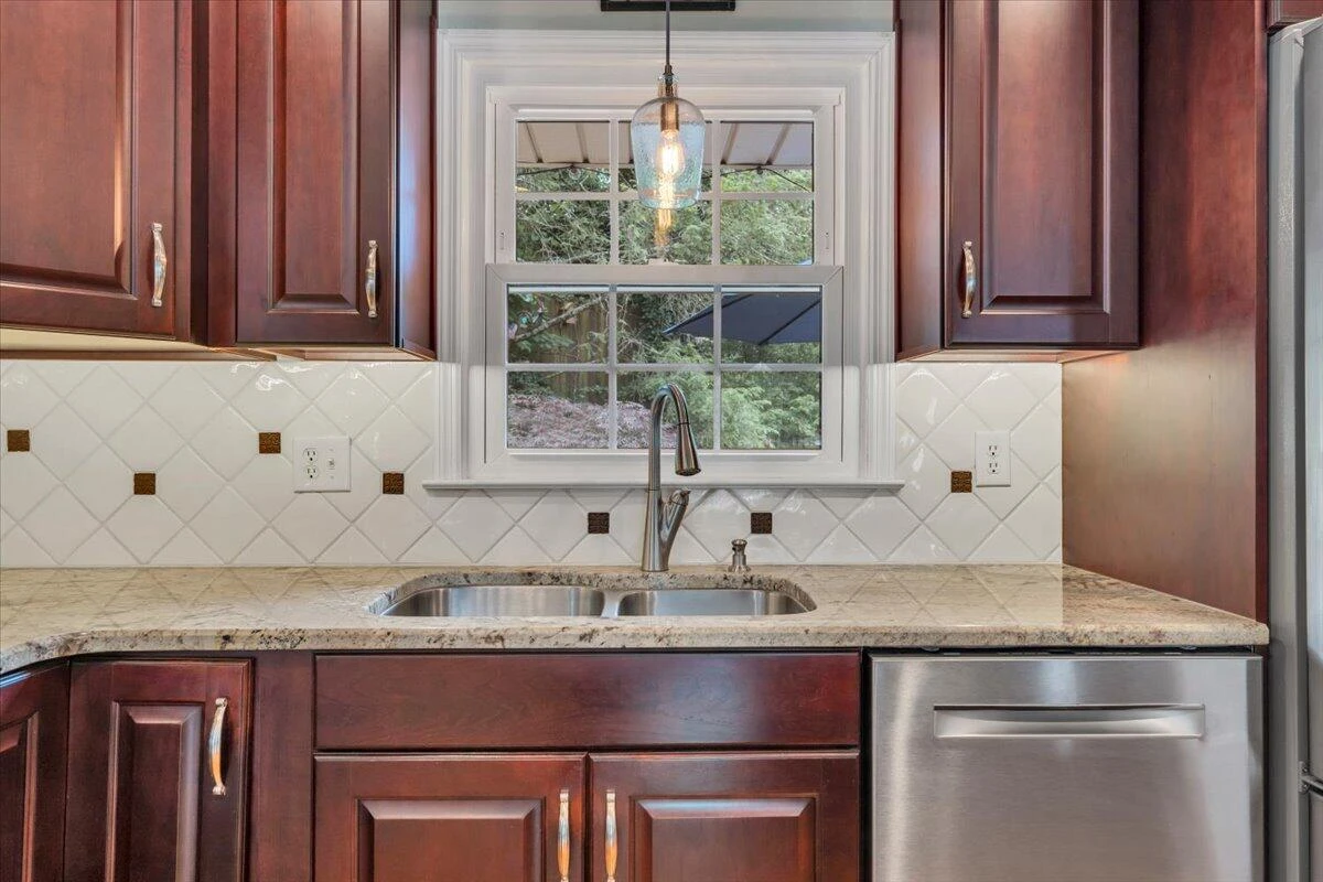 3175 Galloway DR - Photo 18
