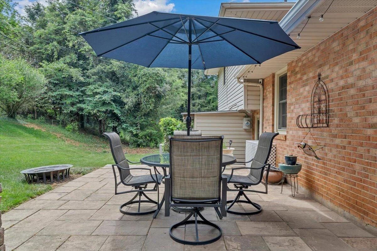 3175 Galloway DR - Photo 43
