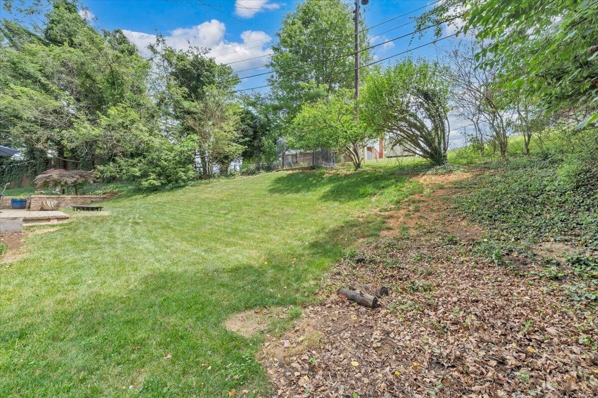 3175 Galloway DR - Photo 44