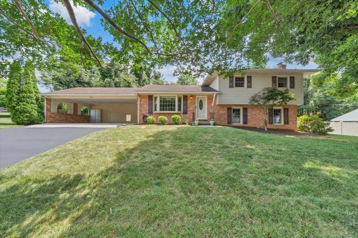 3175 Galloway DR - Photo 9